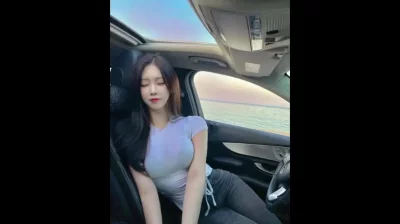 实拍超级巨乳④！私信交换！收藏点赞评论